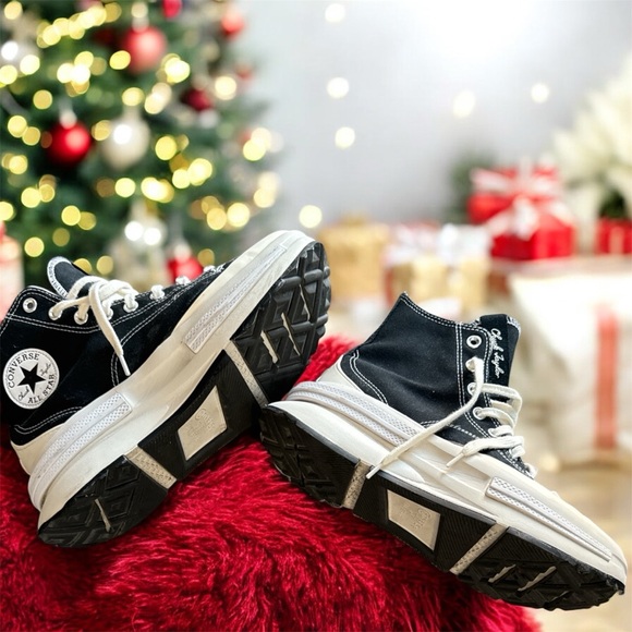 Converse unisex Black High-Top Sneakers (8M/9.5 F) - Picture 3 of 4